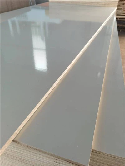 Għoli Tleqq u Matt Polyester Melamina Plywood